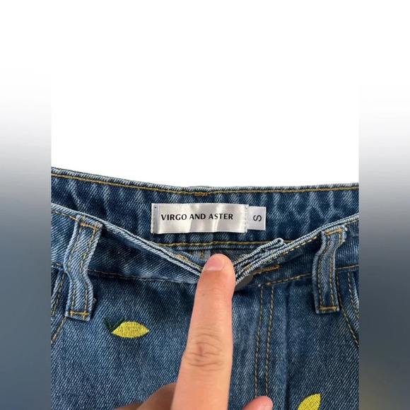 High waisted denim shorts - Picture 4 of 4